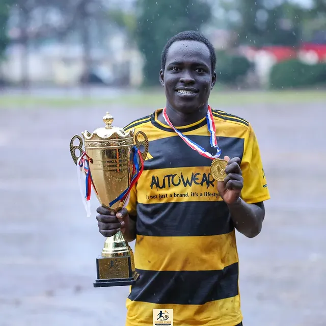 Santos Soka Academy — Academy squad in the black-and-yellow striped kit